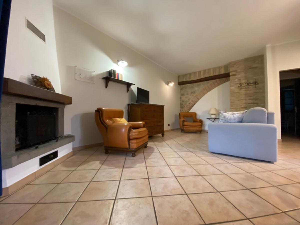 Agriturismo Il Pozzo Castiglione dʼOrcia Εξωτερικό φωτογραφία