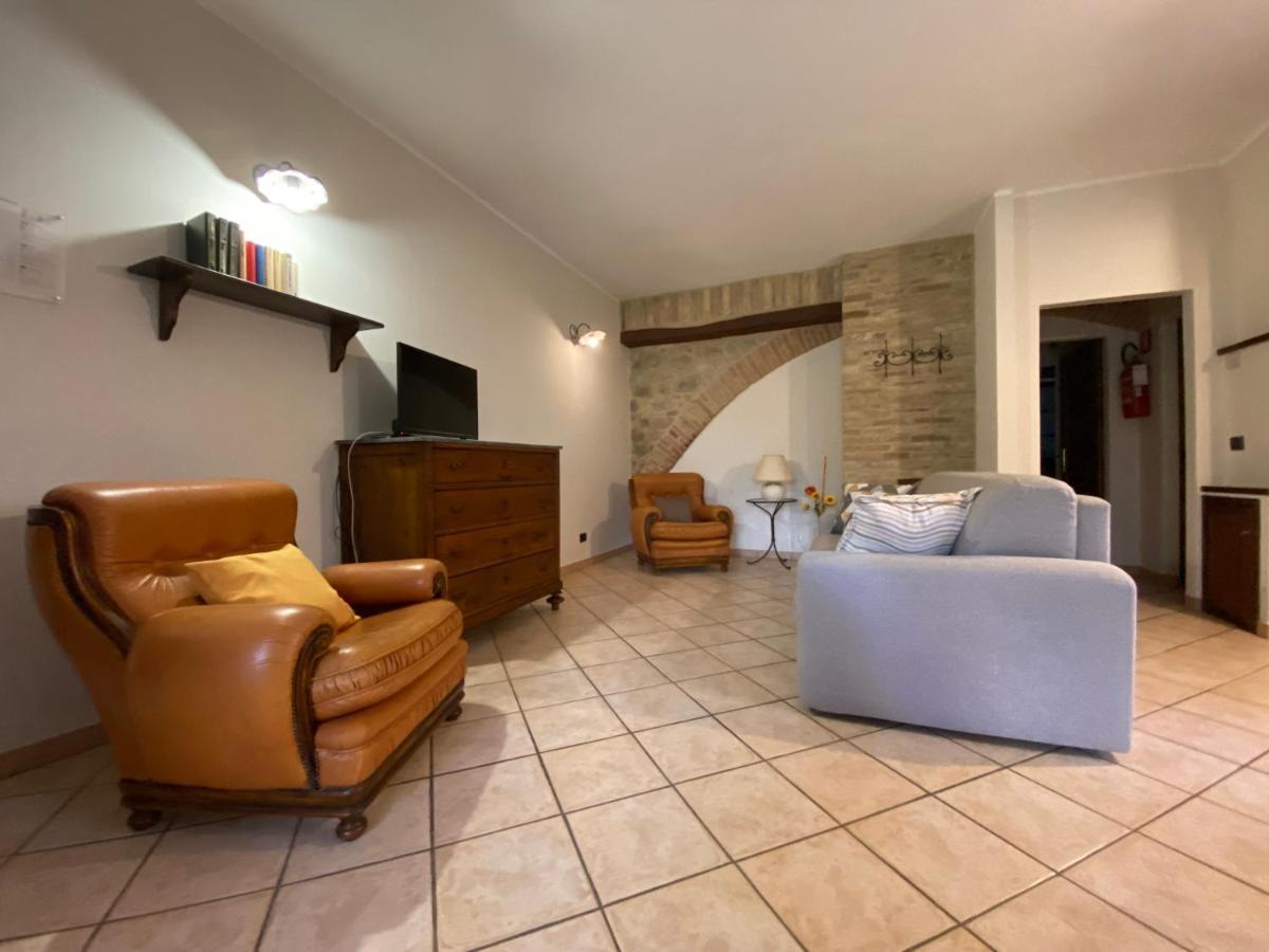 Agriturismo Il Pozzo Castiglione dʼOrcia Εξωτερικό φωτογραφία